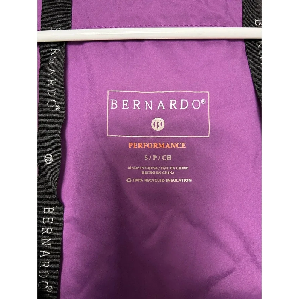 Bernardo Performance Hooded Quilted Water Repellent Jacket Purple Size S outdoor
